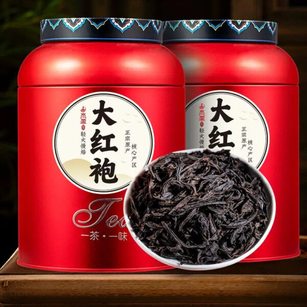 Jieying Dahongpao Tea, authentically produced in Wuyi Mountain. It is a strong-flavor spring tea. It is suitable for personal consumption and is packaged in a gift can of 500g.