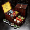 Tea Gift Box - Assorted Special - Grade Tieguanyin, Jinjunmei, Dahongpao and Lapsang Souchong in Small Cans