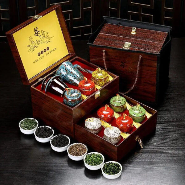 Tea Gift Box - Assorted Special - Grade Tieguanyin, Jinjunmei, Dahongpao and Lapsang Souchong in Small Cans