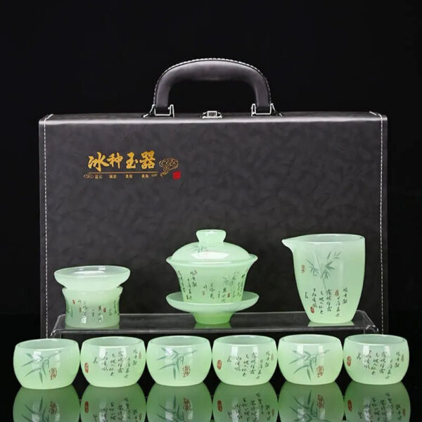 209303c5-3c40-4621-beaf-400da304d546.jpeg.a.jpg Simple complete set of loure jade porcelain kung fu tea set, suitable for household, living room, office, receiving guests, high-end business and gift box