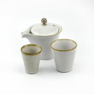 22021-Gongfu-to-Go-Nesting-Cup-Easy-Gaiwan-White-Ruyao.jpg Gongfu Tea Set - Nesting Cup Easy Gaiwan - White Ruyao - 130ml