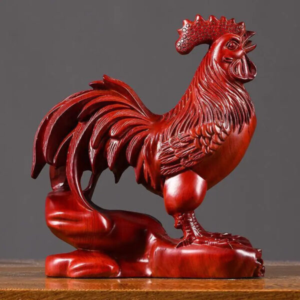 Red rosewood carving rooster ornaments, wooden rooster of the Chinese zodiac, solid wood ebony big rooster, handicrafts for home decoration in the living room.