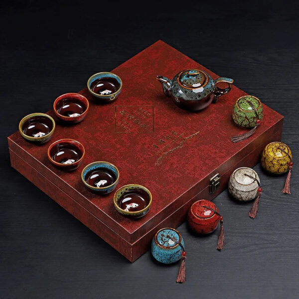 47670ea9-8bac-419f-bd48-7488e02db23a.jpg Lapsang Souchong Black Tea from Tongmuguan, Wuyi Mountain. It comes in a gift - box set with a strong aroma, an ideal high - end gift for elders during the Mid - Autumn Festival.