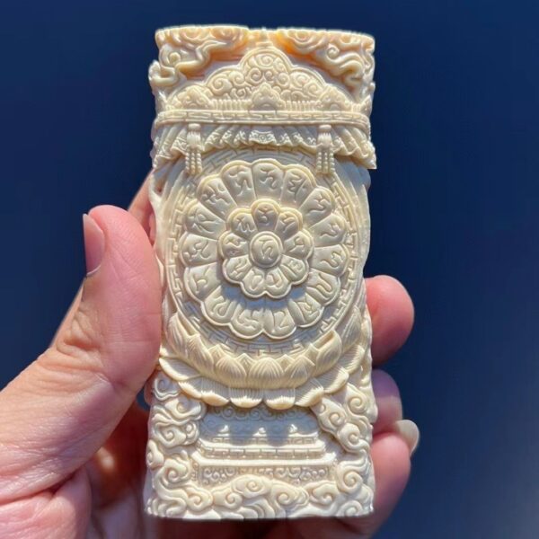Mammoth Ivory Pendant/Plaque/Ornament of Ksitigarbha Bodhisattva (Made of Ice Material/Jelly Material) - Unisex Style for Gifting, Carving & Collection