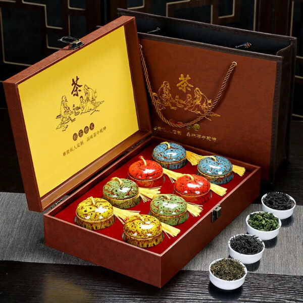 Tea Gift Box - Assorted Special - Grade Tieguanyin, Jinjunmei, Dahongpao and Lapsang Souchong in Small Cans