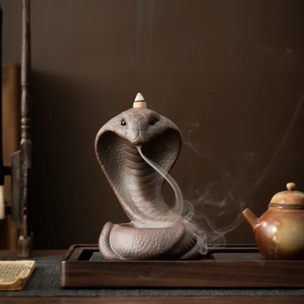 a85b675f-d2af-440a-9119-f70b271e0414.jpg Reverse incense burner, creative ceramic Chinese zodiac snake ornament for incense ceremony with old clay and spirit snake design, suitable for household use with sandalwood and agarwood incense