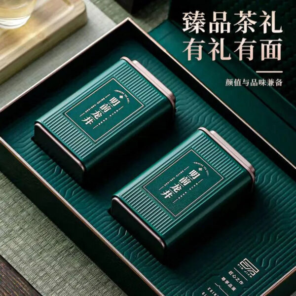 Qichun Tea - Authentic Pre - Qingming Longjing Tea Gift Box. Spring - harvested New - season Green Tea. Zhejiang Longjing Tea Souvenir Gift Box.