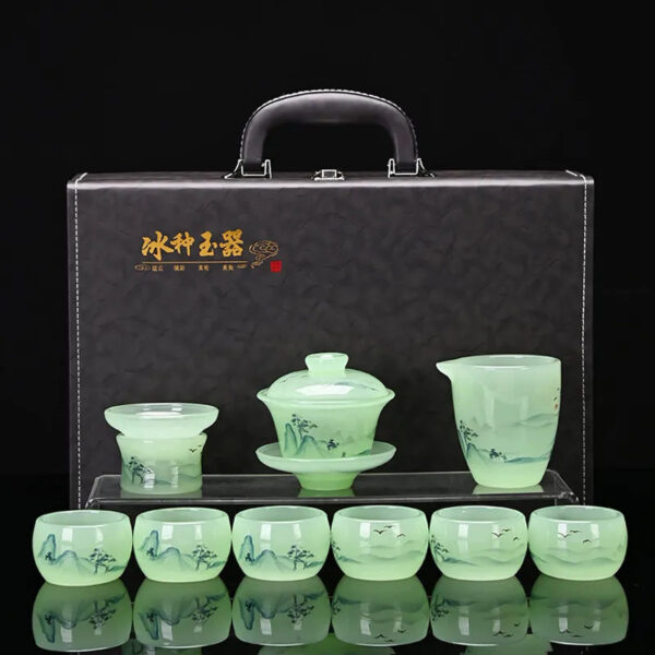bdecd701-b1fe-45c5-8afa-521c3ef6f0e3.jpg Simple complete set of loure jade porcelain kung fu tea set, suitable for household, living room, office, receiving guests, high-end business and gift box