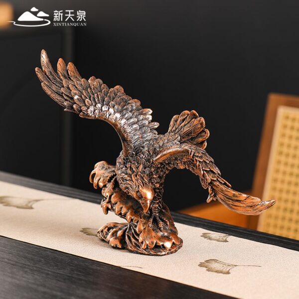 be1579e4-fed3-4831-9557-ce0785b23378.jpg Grand Ambition Eagle Ornament - High-End Decoration for Office, Study, or Tea Table. Ideal Gift for Grand Openings and Housewarmings.