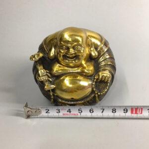 d42f37e3-a714-4d90-afc0-c5563e6304d0.jpg Bronze Maitreya Buddha collectible ornament, bronze pot-bellied laughing Buddha with prayer beads, an ornament symbolizing harmony and auspiciousness for home and living room decoration.